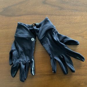 Lululemon gloves